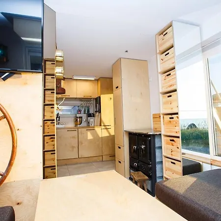 Suureliiva Rannamaja Apartment