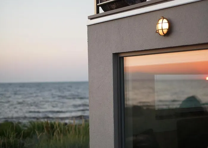 Suureliiva Rannamaja *